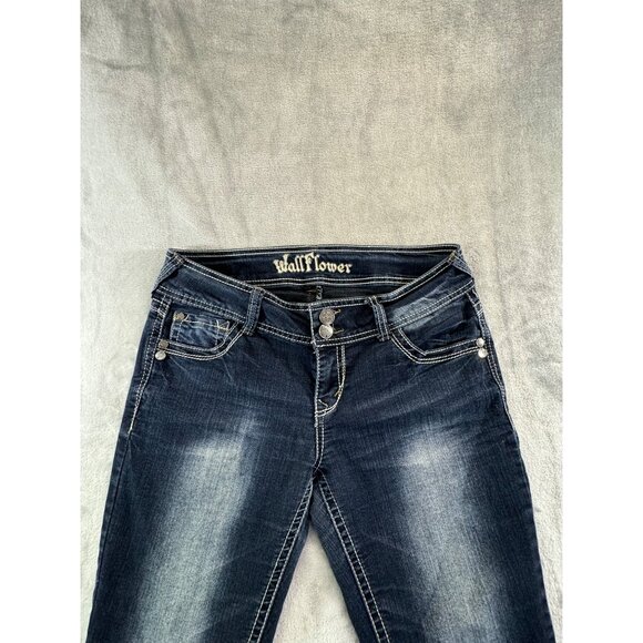 Wallflower womens pants size 11 blue denim distressed jeans pre owned - Picture 7 of 16